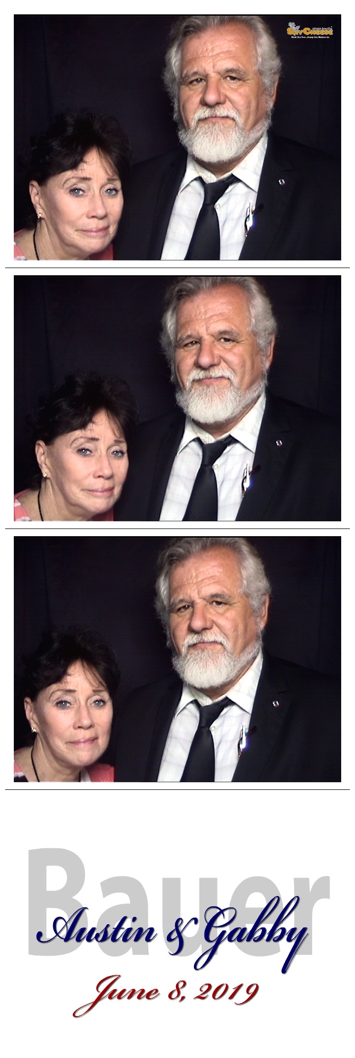 Bauer / Gregory Wedding  | View more photos from the event at gallery.saycheesephotobooth.com/u/SayCheesePhotoBooth/Bauer-Gregory-Wedding